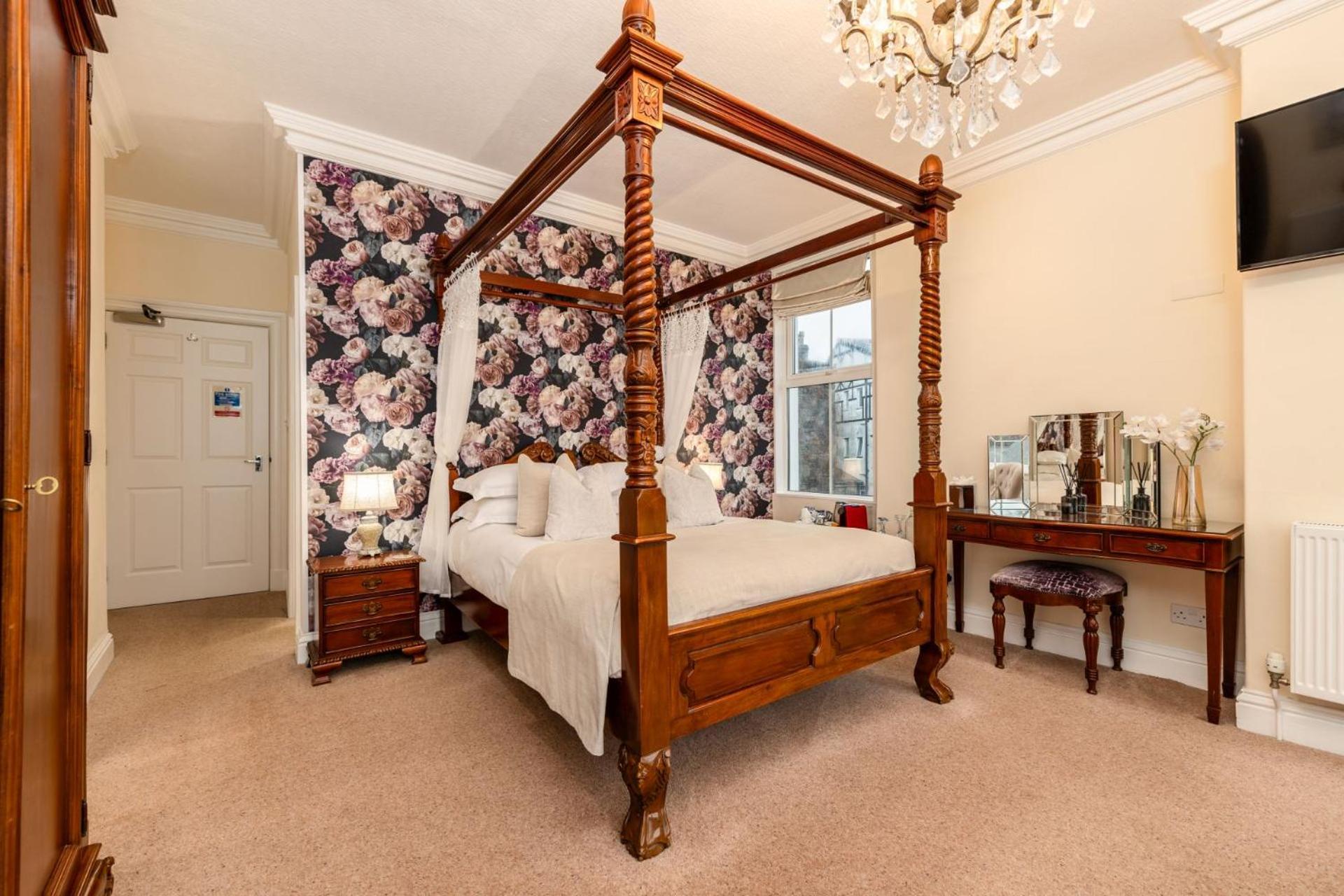 Wheatlands Lodge-Windermere - Guest House Of The Year 2024 - Adult Only - Free Car Park Exterior foto