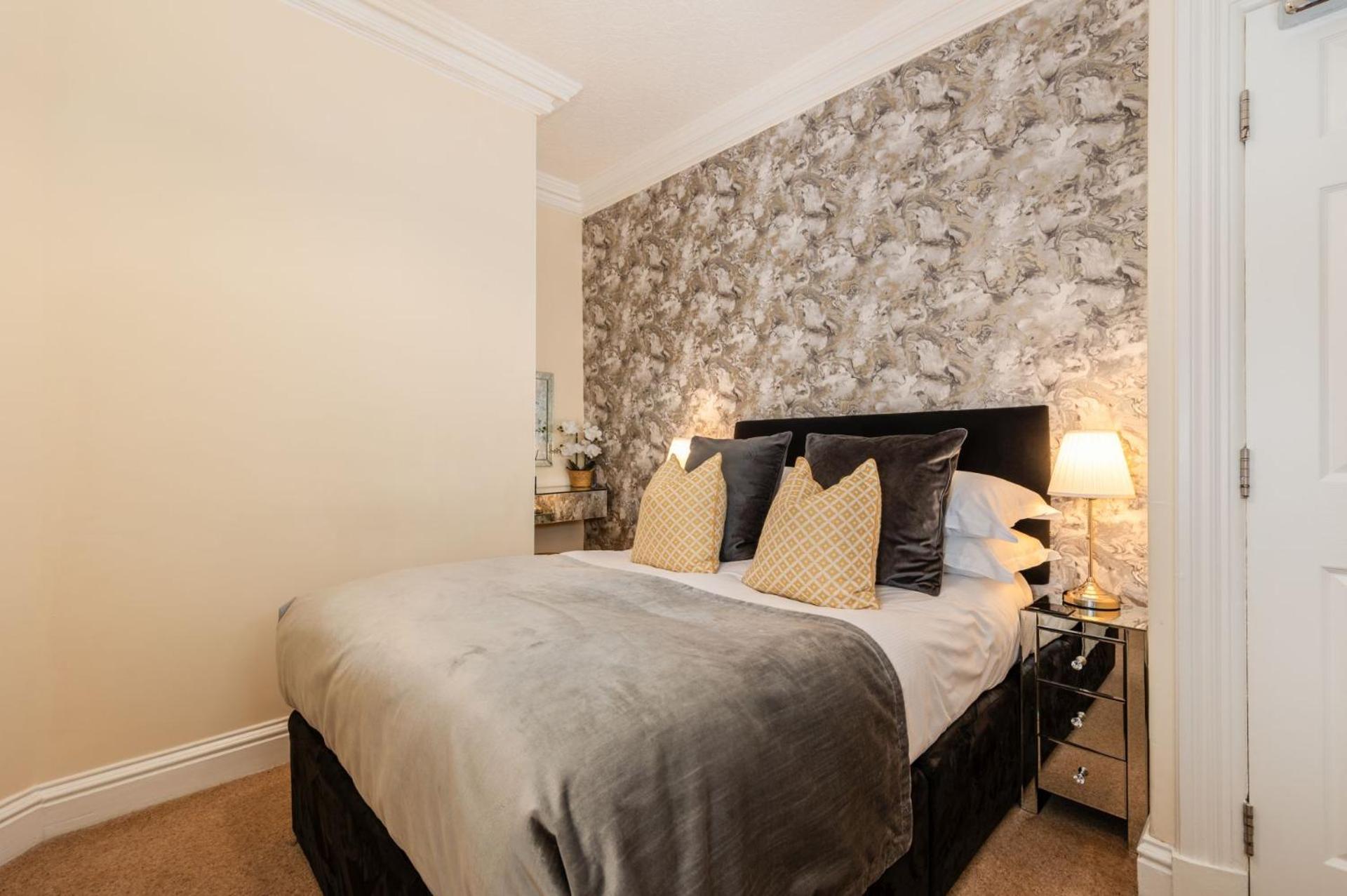 Wheatlands Lodge-Windermere - Guest House Of The Year 2024 - Adult Only - Free Car Park Exterior foto